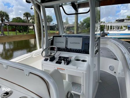 Sea Hunt Gamefish 27 image