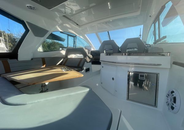 Beneteau GRAN-TURISMO-32 image