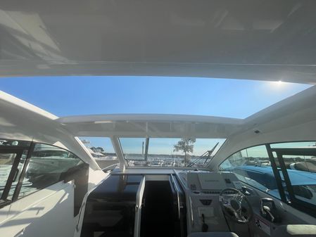 Beneteau GRAN-TURISMO-32 image