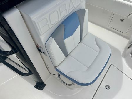 Robalo 266-CAYMAN-SD image