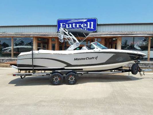 Mastercraft X26 - main image