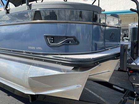 Avalon 2585 Catalina VRL image
