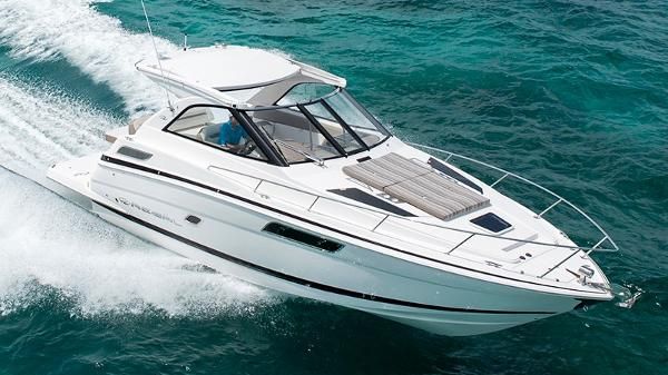 Regal 35 Sport Coupe 