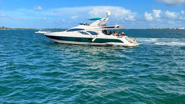Azimut 68E