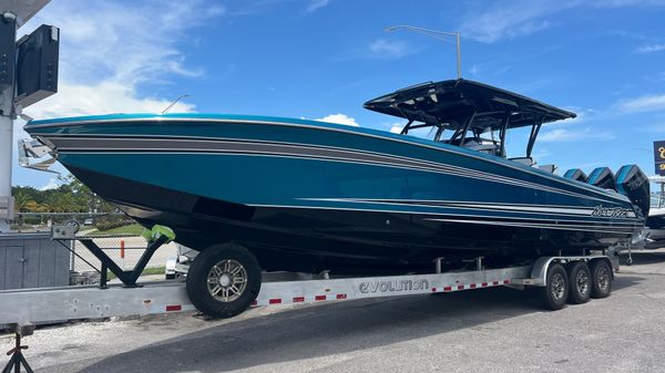 Nor-Tech 390 Sport Center Console 