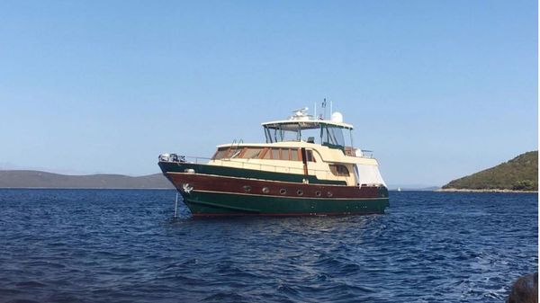 Cantiere Navale di Pesaro Azzurro 64