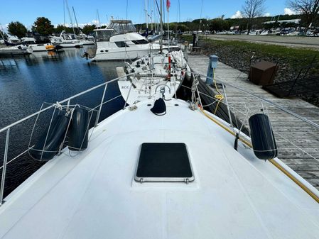 Marine Trader 47 Tradewinds Cockpit Motor Yacht image