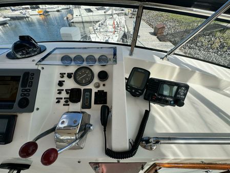 Marine Trader 47 Tradewinds Cockpit Motor Yacht image