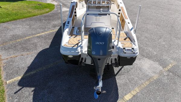 Nauticstar 251-HYBRID image