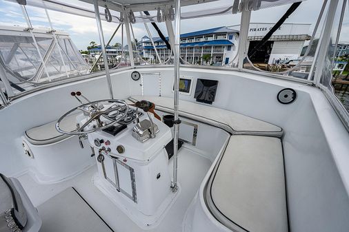 Hatteras Convertible image