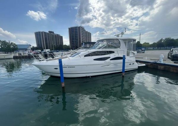 Cruisers Yachts 455 Express Motor Yacht image