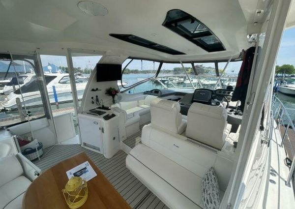 Cruisers Yachts 455 Express Motor Yacht image