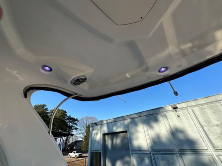 Chaparral 337SSX image