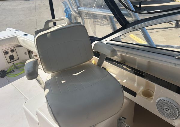 Grady-White Marlin 300 image