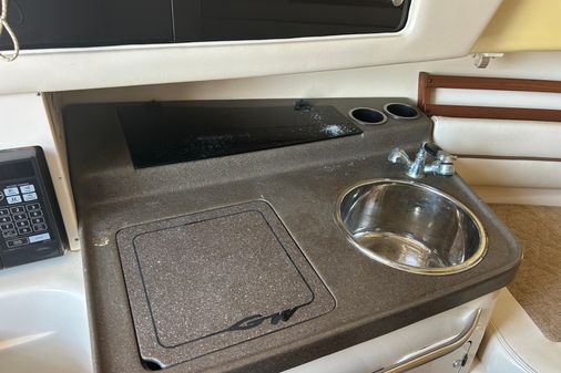 Grady-White Marlin 300 image