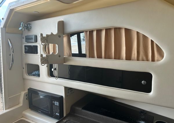 Grady-White Marlin 300 image