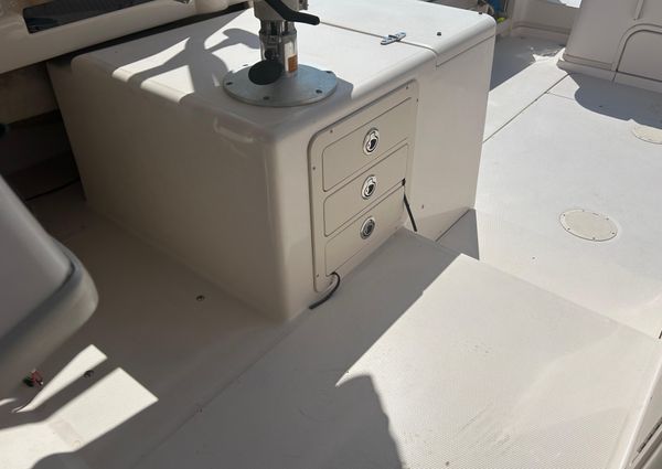 Grady-White Marlin 300 image