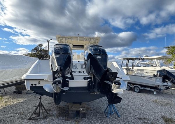 Boston Whaler 320 Outrage Cuddy image