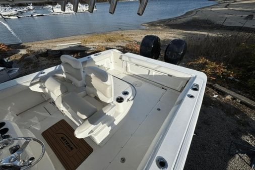 Boston Whaler 320 Outrage Cuddy image