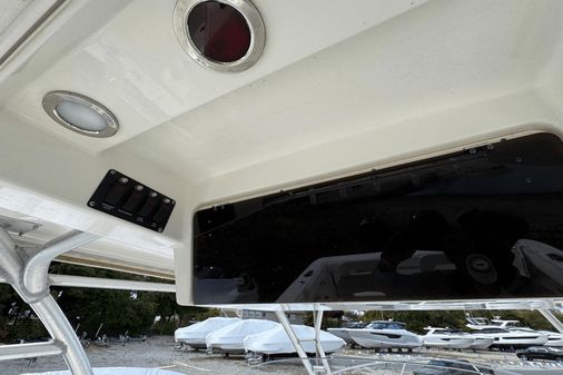 Boston Whaler 320 Outrage Cuddy image