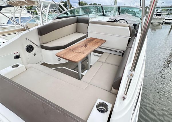 Sea Ray 260 Sundancer image