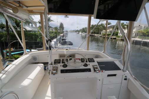 Luhrs 38 Convertible image