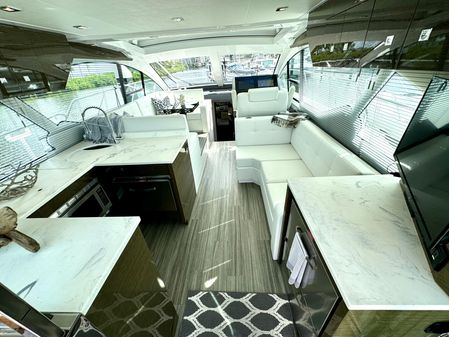 Cruisers Yachts 50 Cantius image