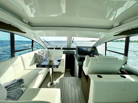 Cruisers Yachts 50 Cantius image