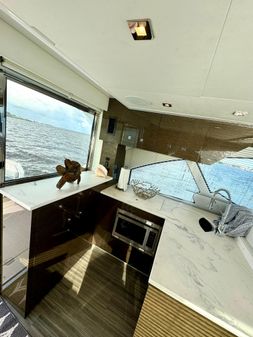 Cruisers Yachts 50 Cantius image