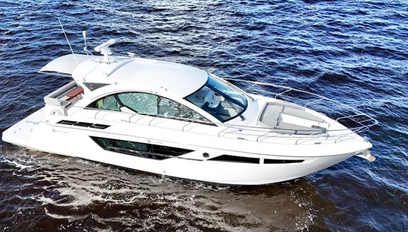 Cruisers Yachts 50 Cantius image