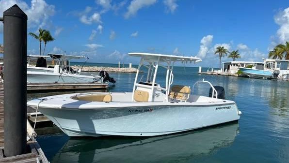 Sportsman Heritage 231 Center Console 