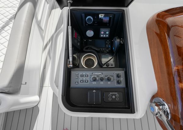 Viking 55 Convertible image