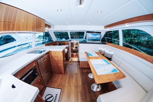 Riviera 43 Open Flybridge image