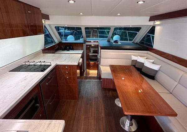 Riviera 43 Open Flybridge image