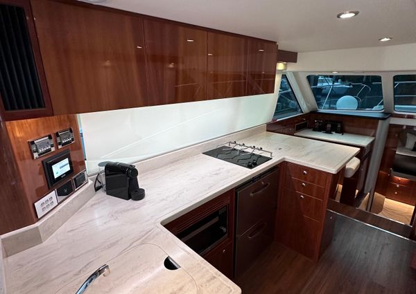 Riviera 43 Open Flybridge image