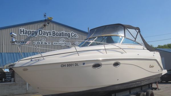 Rinker 270 Fiesta Vee