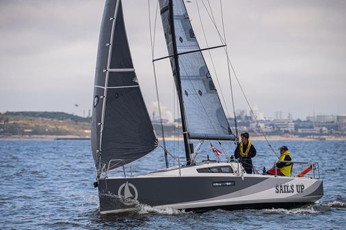 Beneteau First 27 image