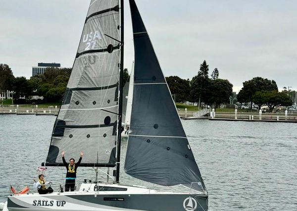 Beneteau First 27 image