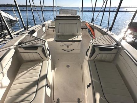 Yamaha Boats 210 FHS Deluxe image