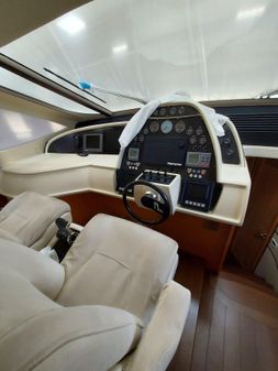 Pershing 76 image