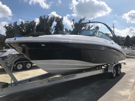 Hurricane SunDeck 2690 OB - main image