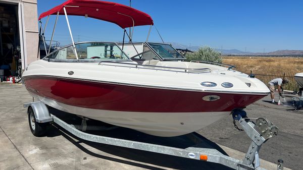 Chaparral 204 SSi 