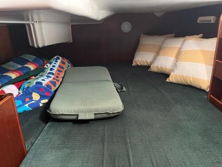 Beneteau 411 image