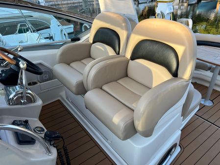 Sea Ray 340 Sundancer image