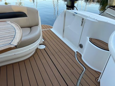 Sea Ray 340 Sundancer image