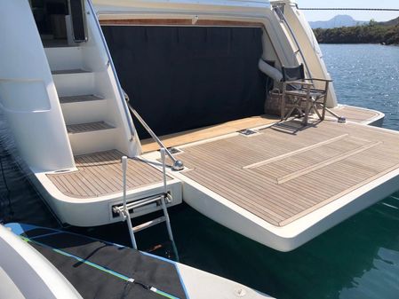 Ferretti Yachts 830 image