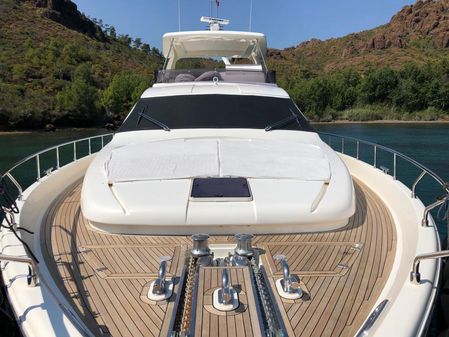 Ferretti Yachts 830 image