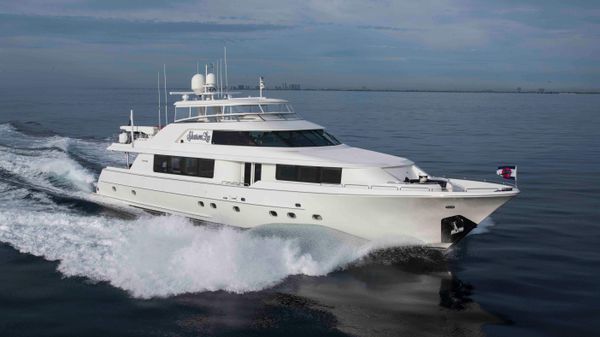 Westport Raised Pilothouse Motoryacht