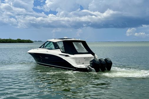 Sea Ray 320 Sundancer Outboard image