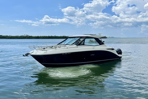 Sea Ray 320 Sundancer Outboard image